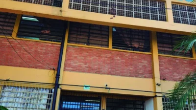 Escola promove feira para apresentar curso técnico de Administração