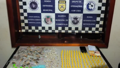 Adolescente é apreendido com mais de 400 porções de drogas na Rua Valter Dester