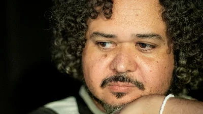 Peço licença!