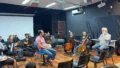 Estudantes de música participam de aula especial com o violoncelista Roberto Ring